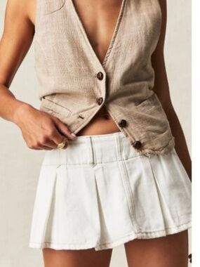 Free People We The Free Pleated Micro Mini Skirt White Sz 6 Low Rise Denim Skort